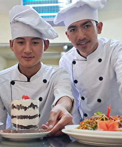 school-of-hotel-tourism-management